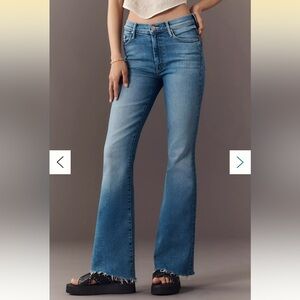 MOTHER The Weekender Mid-Rise Flare Jeans